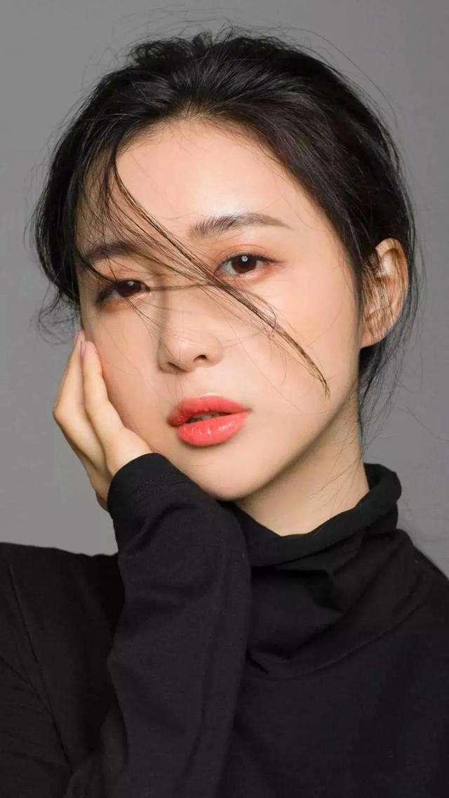 护发素 建议:女性洗澡后,多注意这4点能延缓衰老,让你肌肤保持光滑