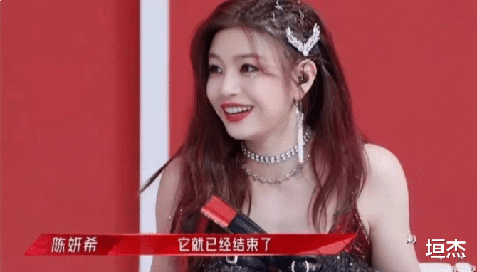 明星|女明星“假牙”大PK，谁的嘴巴闭不上，谁的嘴里藏着一套房？