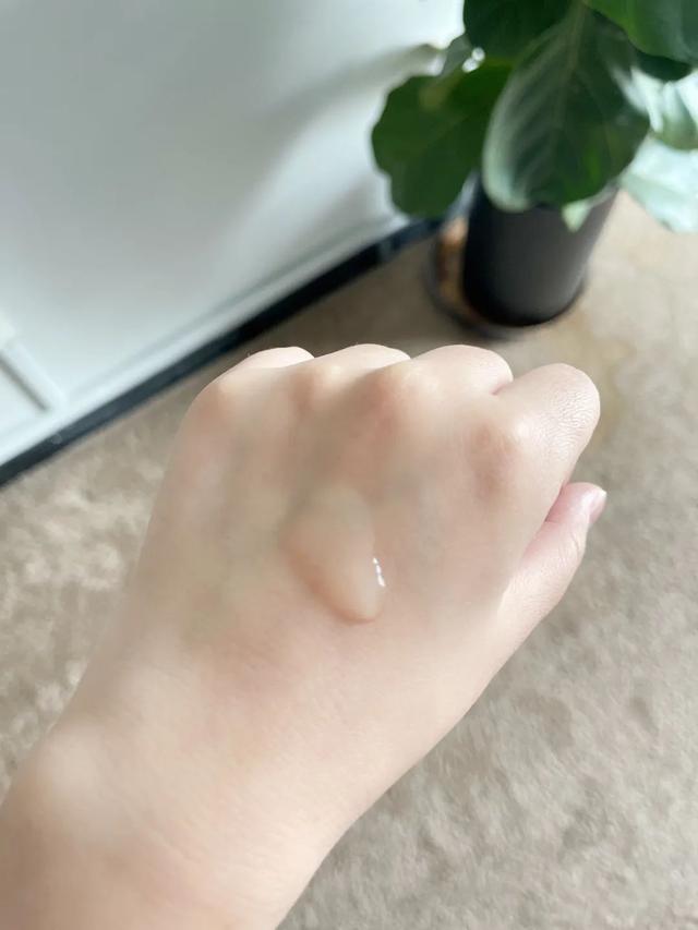 酵素 海报试用｜整天嚷嚷着要白，今天终于安排上了...