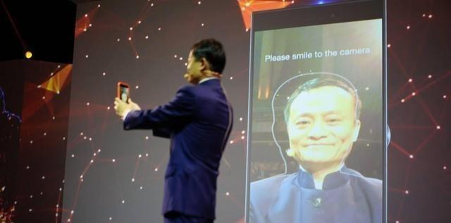 刷脸支付|“刷脸支付”被美国公司破解？用马云头像刷脸，结果弹出4个大字
