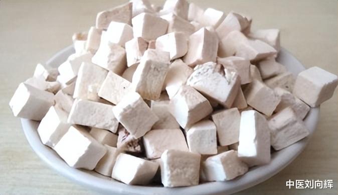 茯苓|阴阳两虚，怕冷还上火？一剂引火汤，转火气为元气，恢复年轻活力