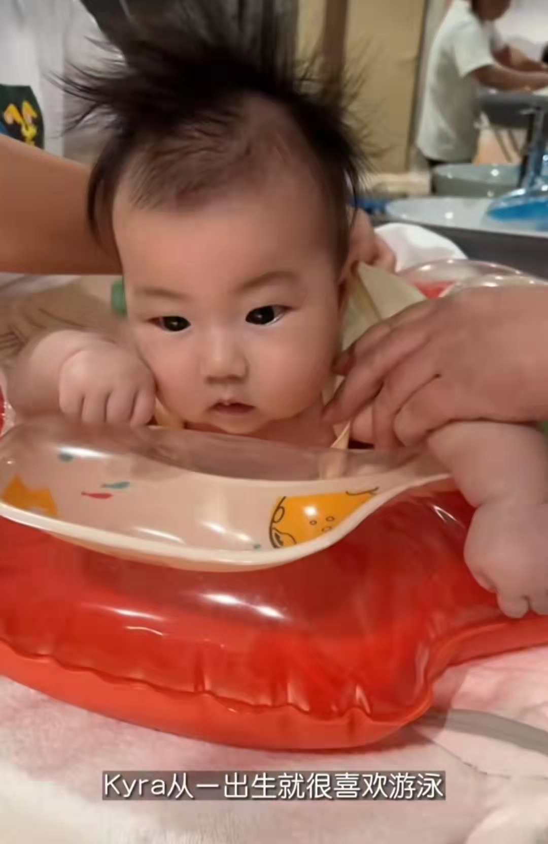 陈佩斯|陈佩斯外甥女晒广州别墅!享儿童乐园大衣帽间,还曾晒深圳海景房