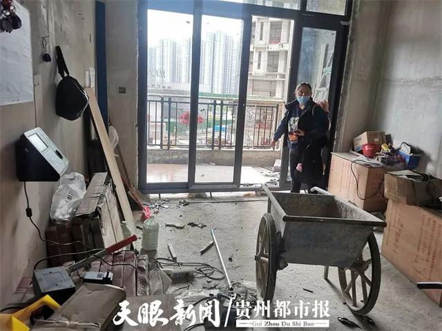 开开心心去收房,结果部分准业主傻眼了:装修有瑕疵,电梯还困人……