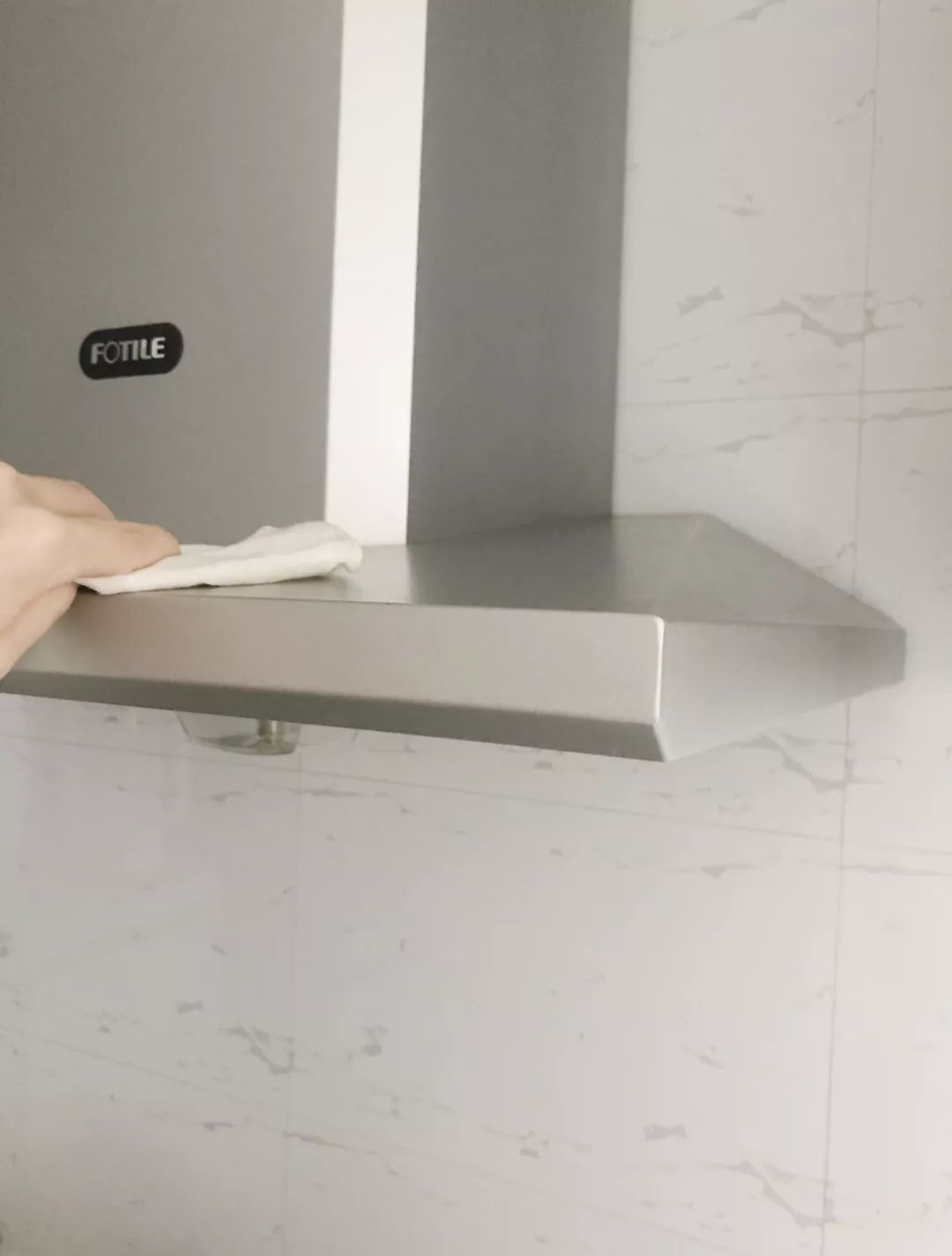 3步实现厨房零油污，入住两年整洁如新！