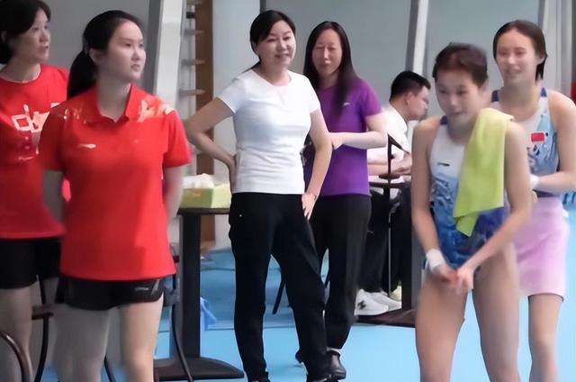 全红婵|全红婵伤愈后首秀！陈若琳训练方式效果显著，周继红没有看错人