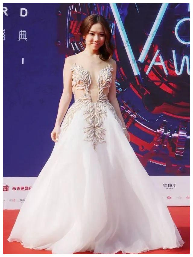 邓紫棋|邓紫棋的进步,是我万万没想到的