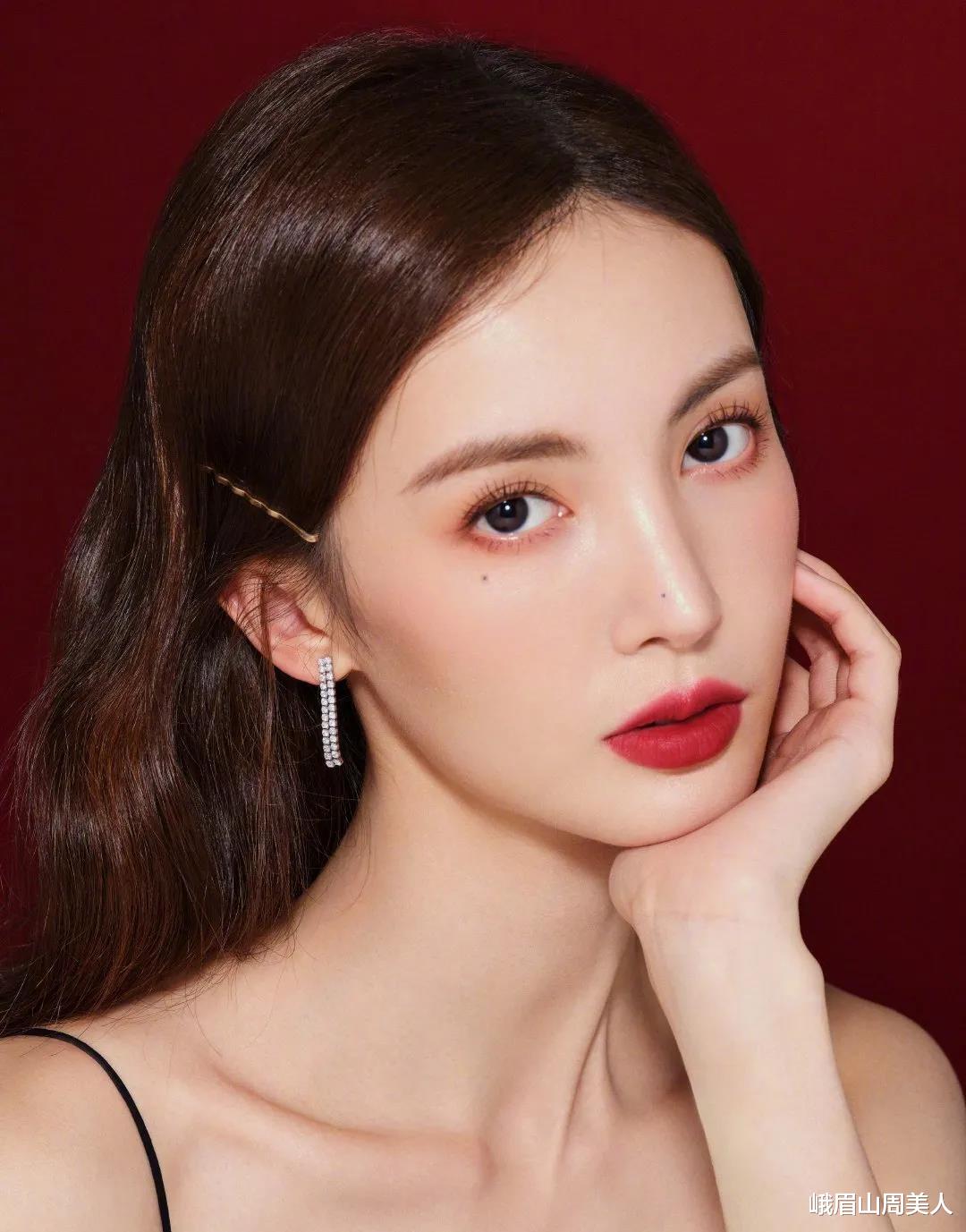 明星 ?“空气刘海”不吃香了!今年流行这3种“刘海”,连明星都上头了