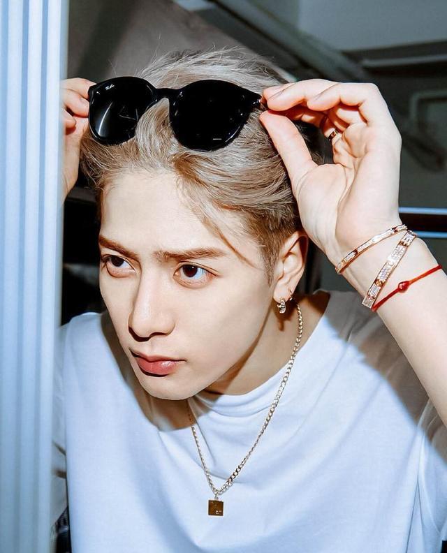 王嘉尔|王嘉尔“男菩萨”人设逐渐稳固?高奢品牌青睐度持续上升!