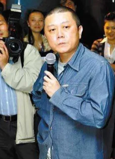 王朔|王朔让徐静蕾过来帮搬家！一看是被房东轰出的一气之下，给王朔买了一套房子