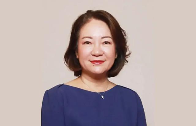 手握345万医生人脉,三姐弟名利双收