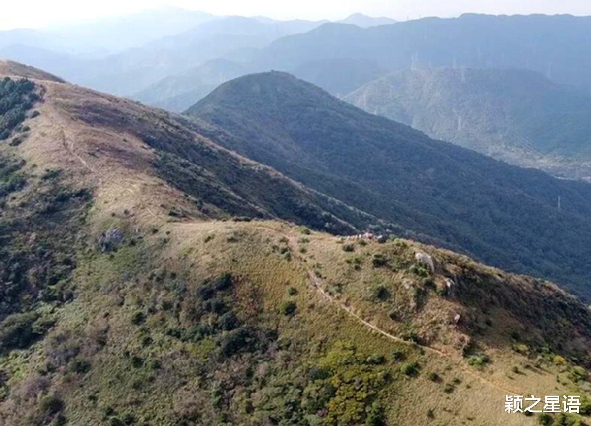 风车|东搬山至盖苍山，云端上的风车公路，大气磅礴