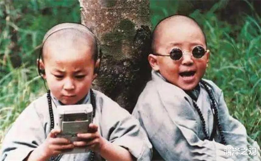 李名炀|李名炀：曾富甲一方，75岁才进入娱乐圈，斩获金马奖却拒绝领奖