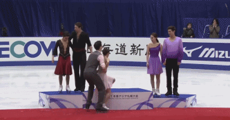 冬奥会|190cm“冬奥会第一神颜”出现了？3亿少女刷屏：口罩一摘就沦陷了