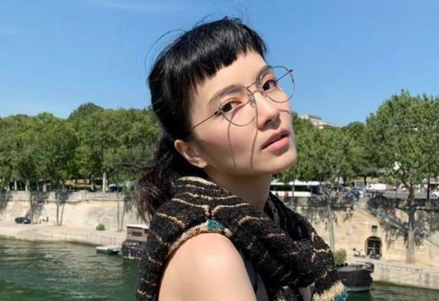 詹妮弗·劳伦斯|近期确诊的那些港星，陈嘉宝自曝有后遗症，90岁的胡枫状态轻松