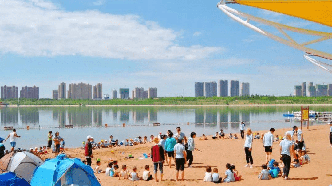 草原|中国最美草原城市，空气好节奏慢，全年宜居，现是网红城市