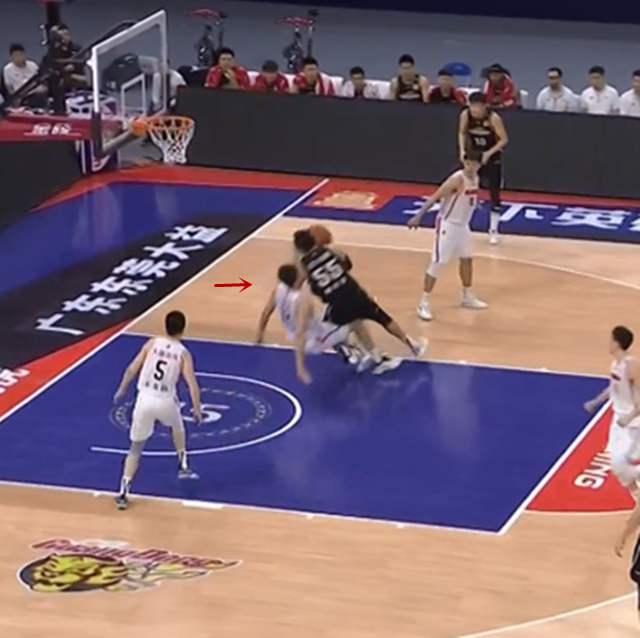 |咱俩还没握手呢?苏伟致意被拒!大韩傲娇提问:你以后还演我不?