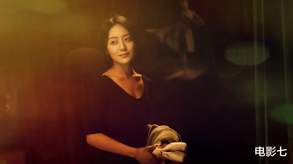 警察|仅播出3分钟，没想到尺度真敢拍，网大一出手，悬疑片有王炸了？