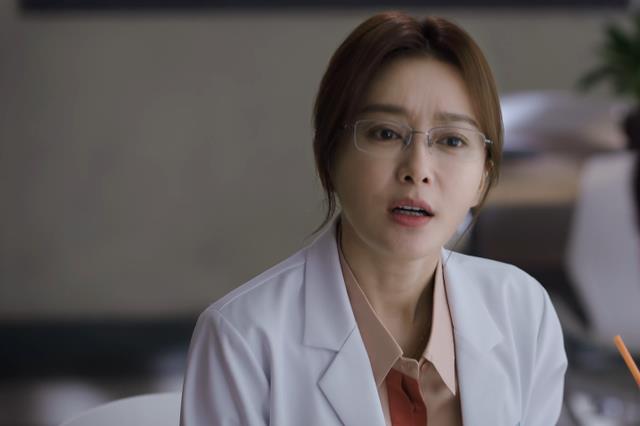 赵露思|才2集收视直逼第一,宋茜令观众成功“入坑”,央视拿到收视王牌