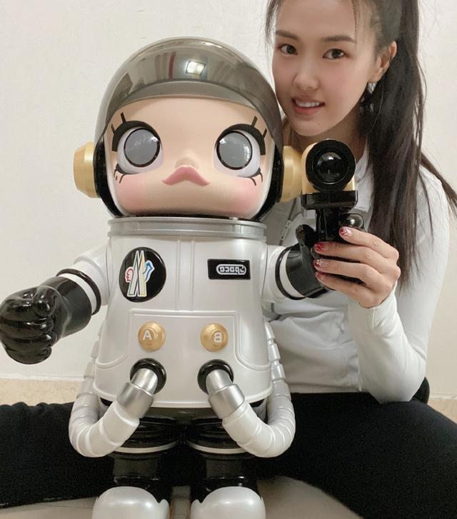 张常宁|好消息！张常宁有望复出，晒出一字马照片，世联赛将搭档李盈莹