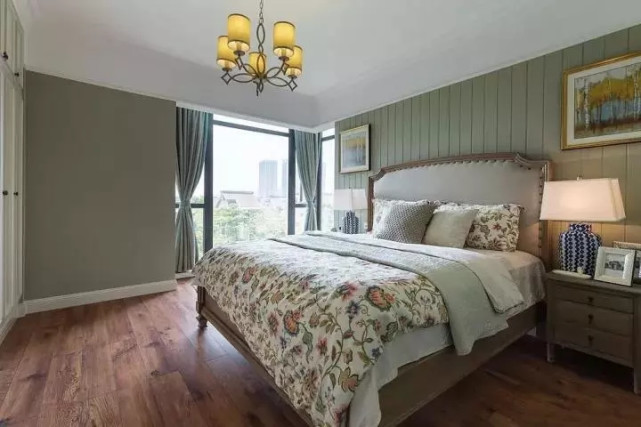 128平混搭三居室,轻盈温馨中透着更加沉稳的古典气质,舒适上档次