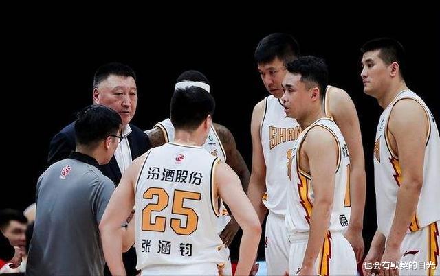 辽宁男篮|CBA半决赛战前，杨鸣连夜突收弗格坏消息，杜锋逆袭机会飙升