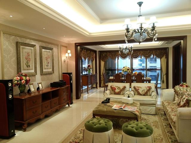 美式风格的样板间，装修设计超漂亮奢华，以后买房照着装准没错