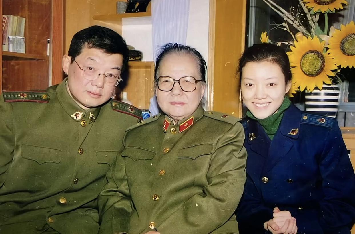 车晓|102岁艺术家，女星车晓奶奶梦中离世，葬于八宝山，身份不一般