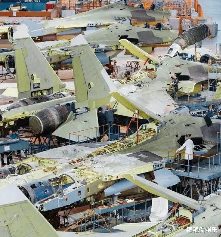 芯片|俄军：没有芯片用电子管造飞机，没有液晶屏，就用CRT屏和机械按键