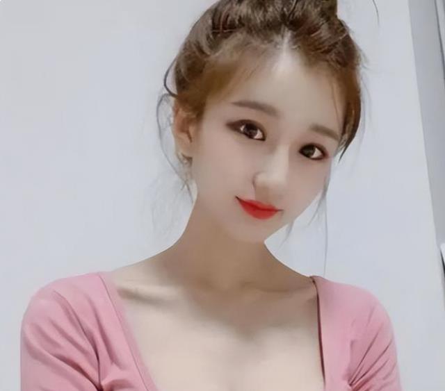 纪实：成都女子妇科检查后感觉下腹微痛，卫生间查看，发现塑料套