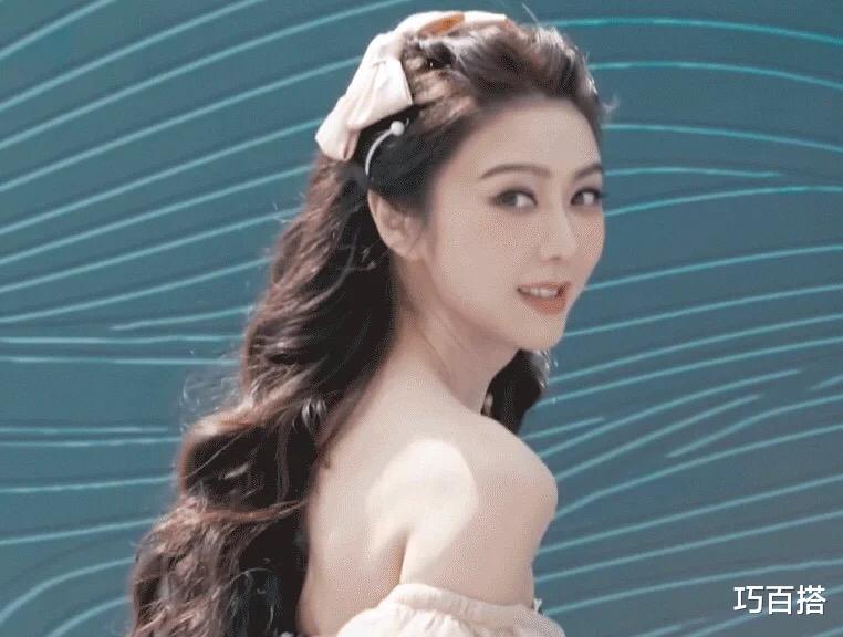 薛凯琪|一美就是40年,薛凯琪的脸蛋告诉我们,无滤镜也能时髦真高级