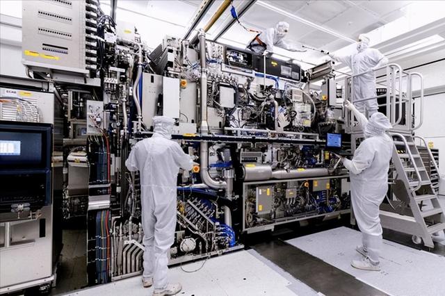 GPU|为防止其他国家仿造出高端芯片，ASML连设3道门槛，至今无人能解