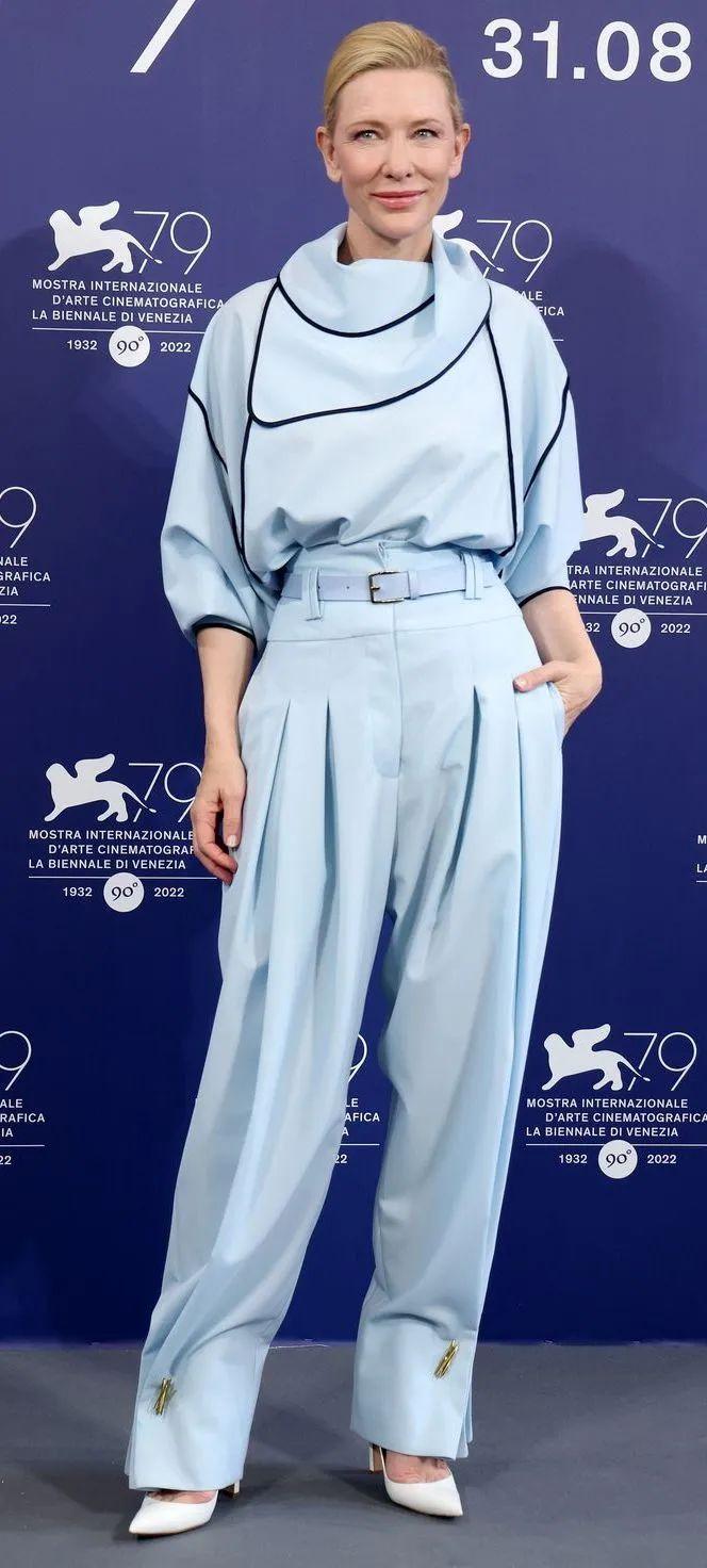 台北|再夺影后!“大魔王”凯特·布兰切特气场大开slay全程