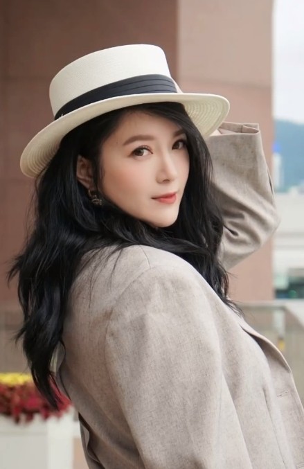 婚变|苟芸慧又传婚变？昔日办童话式婚礼被宠成公主，如今却遭冷遇？