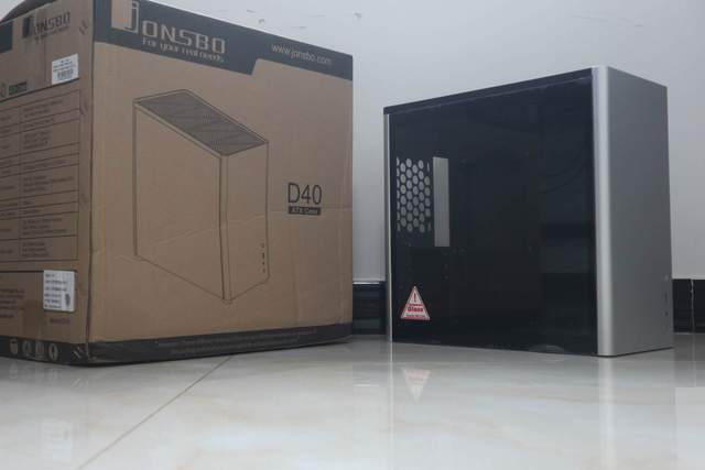 |游戏玩得好机箱水冷电源选择很重要满足你所有装机需求D40机箱