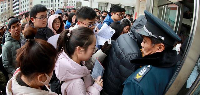 政审|公务员迎来调整,“差额政审”提上日程,有想法的考生要准备好