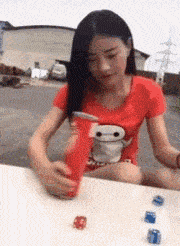 黄秋燕|离婚25年后 ，李连杰与前妻黄秋燕在北京重逢，并合影留念