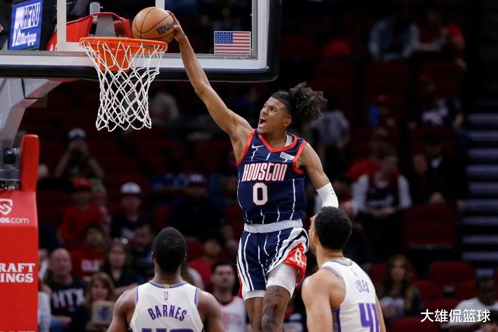美媒列出2022年NBA交易价值排名前18名的得分后卫,哈登无缘前五