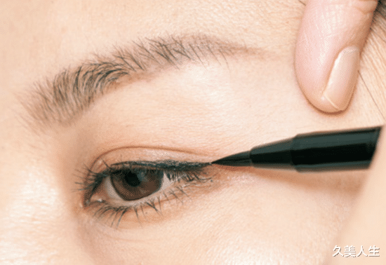 高跟鞋 只能露出上半张脸的口罩时代 C区是修改妆容的关键！