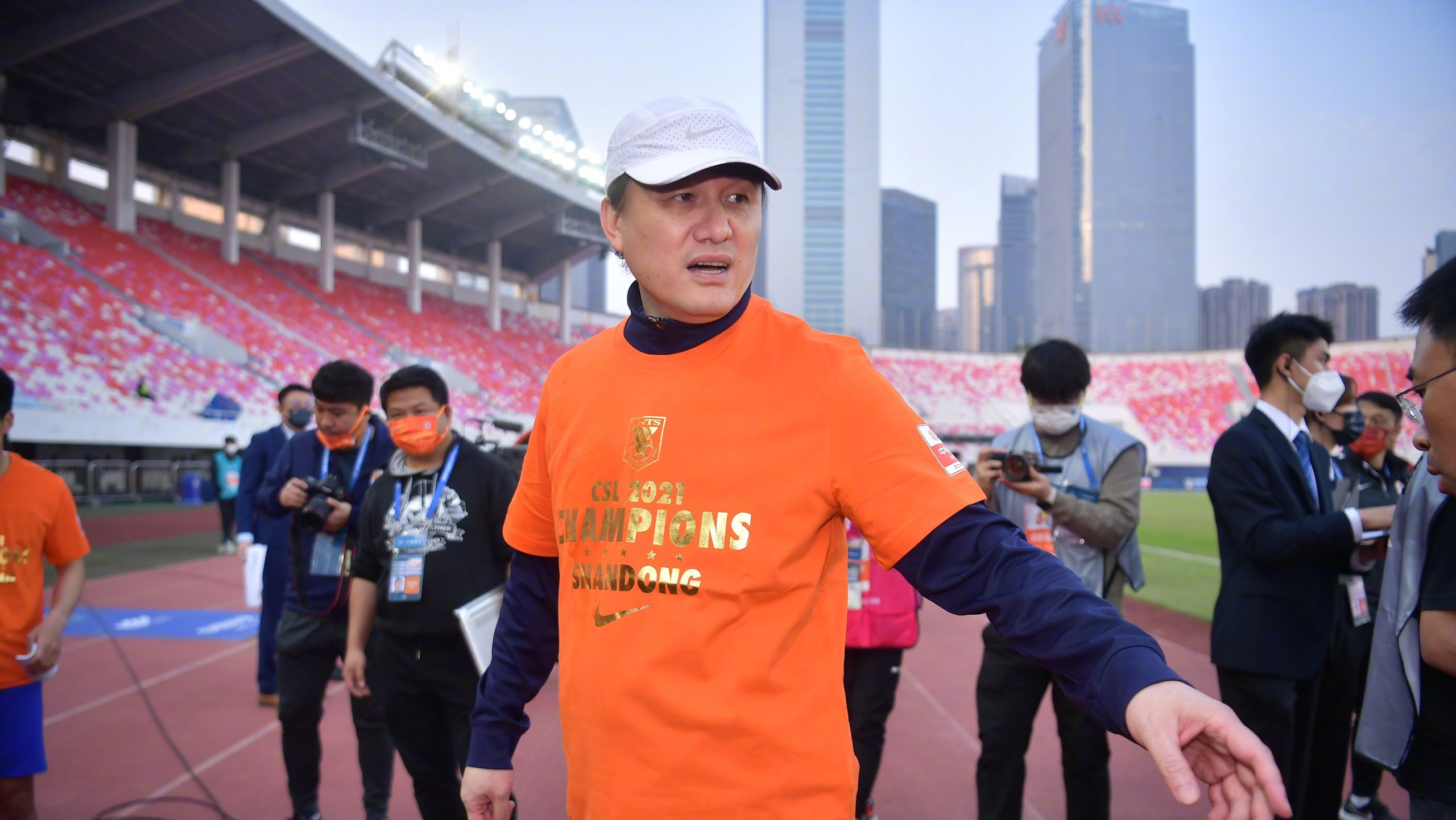 泰山队|郝伟有野心，泰山队放弃优势打法，2新援成核心，第六外援被迫离队