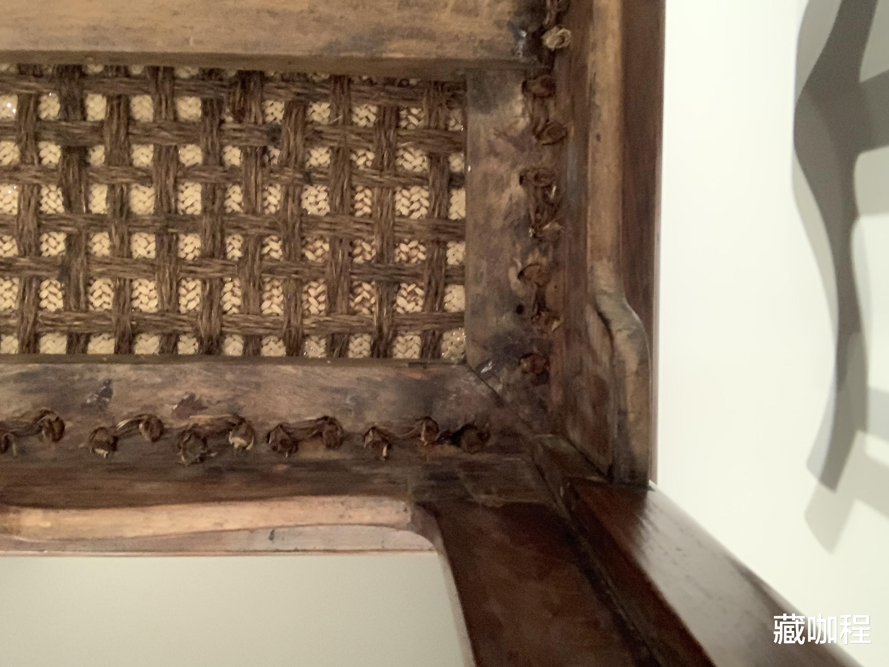 流拍|估价80至120万，清黄花梨四出头椅流拍