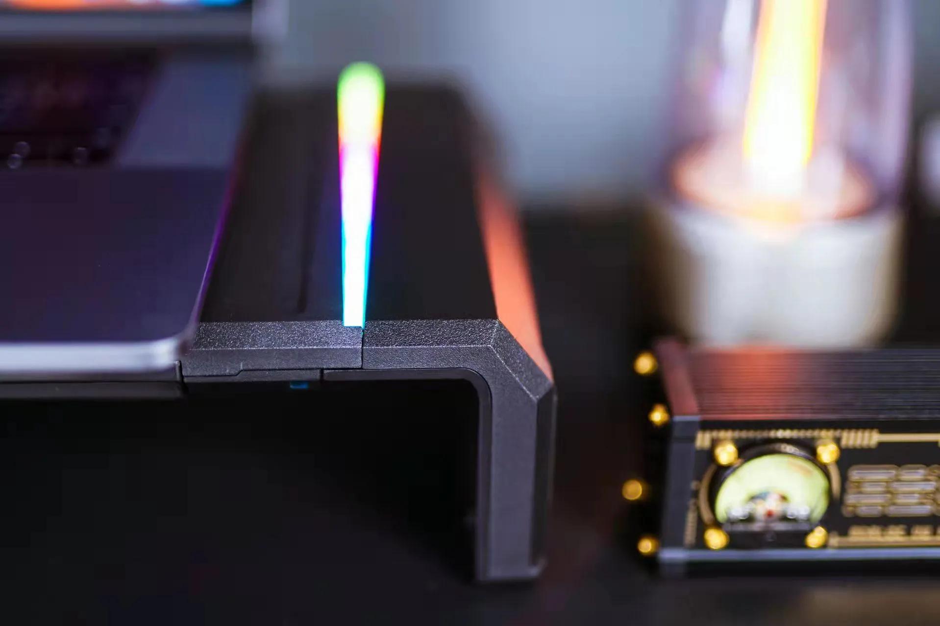 坐立自如的人体工程学极创悠品可升降电脑桌