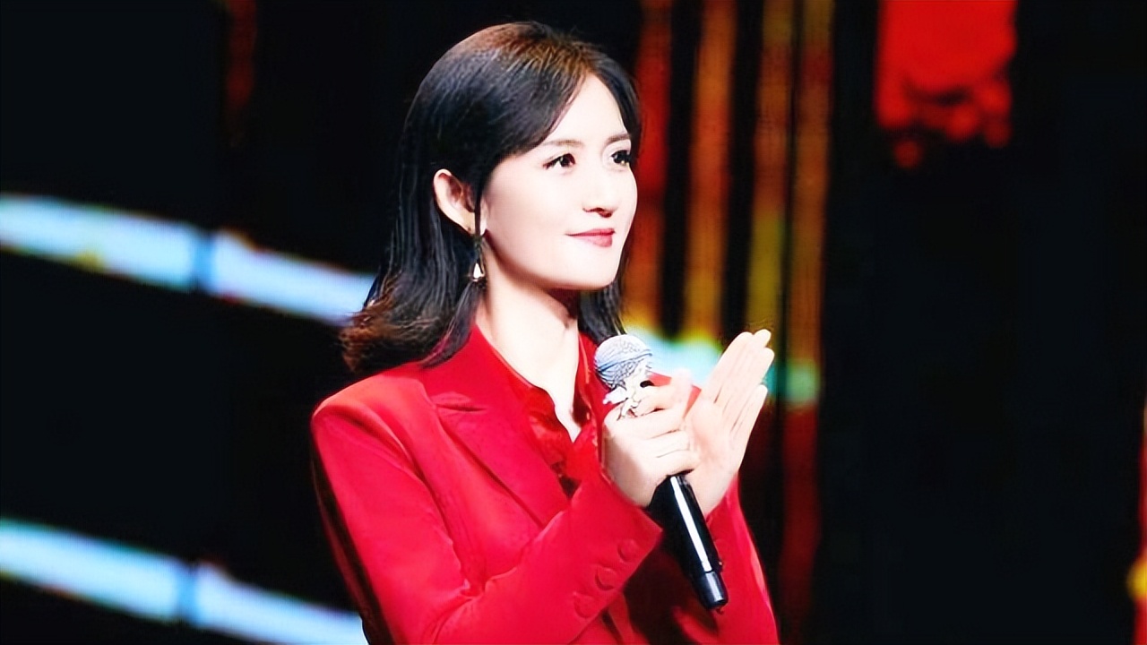 谢娜|一己之力得罪整个主持界，谢娜情商堪忧，何炅不再叫谢娜为娜娜