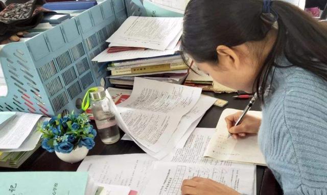 高中英语|期末考试结束，数学老师的快乐又来了，“零蛋”画得越来越顺手了