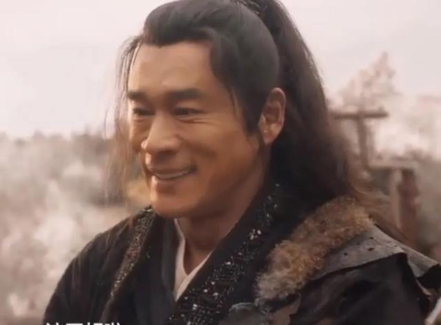 武松|丁海峰再演武松沧桑有肚腩，搭档网红脸潘金莲，情怀杀只剩尴尬