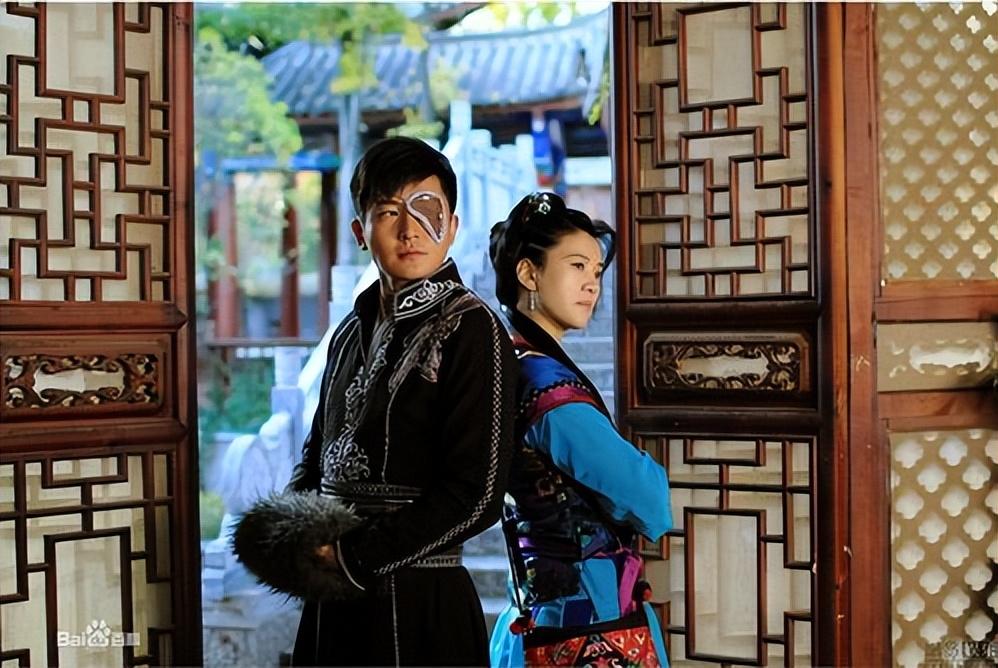 龙门镖局|半个娱乐圈都去客串的《龙门镖局》，为何不如《武林外传》受欢迎