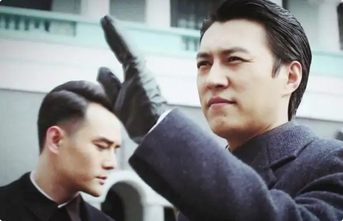 海陆|又一国产“神剧”将播，靳东携手素颜女神，戏骨云集收视稳赚