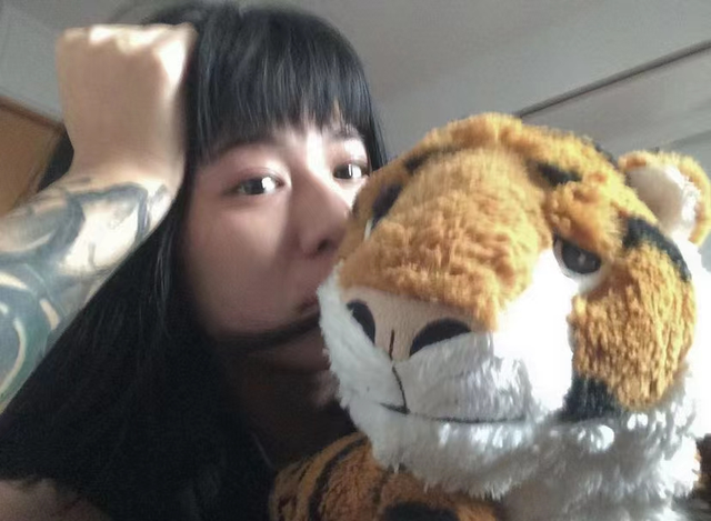 社交平台|曝蔡云芹离世遗体已火化！生前遗言曝光，多次喊话前夫情难自拔