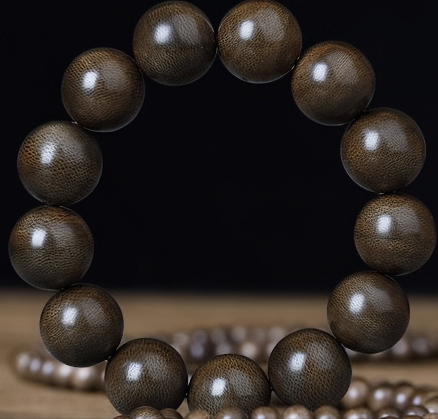 文玩|手串要不要上油?