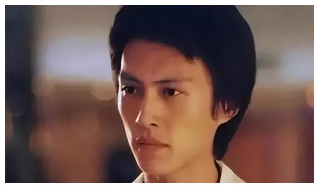 男神|这几位男神年轻的时候觉得一般，反而越老越帅