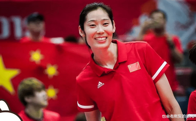 李盈莹|中国女排“三剑客”新鲜出炉，实力堪比“朱袁张”，李盈莹领衔